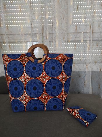 Sac cabas en tissus Wax + petite pochette assortie