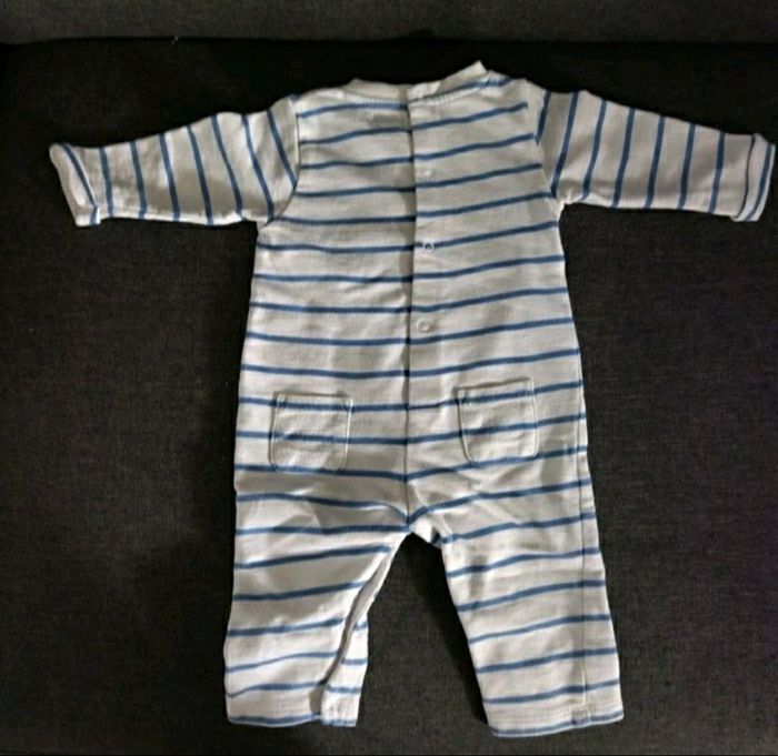 Combinaison+pantalon taille 3 mois - photo numéro 5