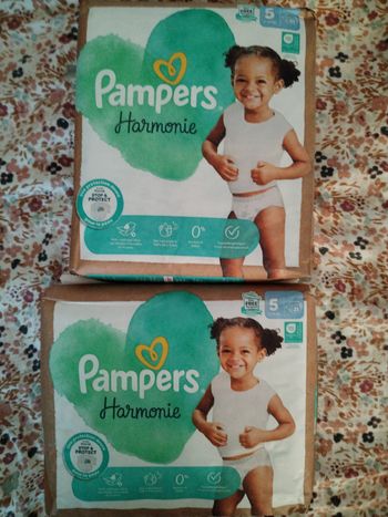 Couches Pampers harmonie taille 5