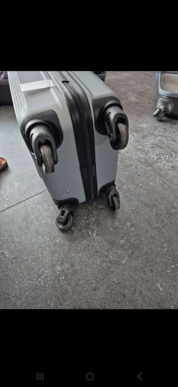 Petite valise cabine - photo numéro 5
