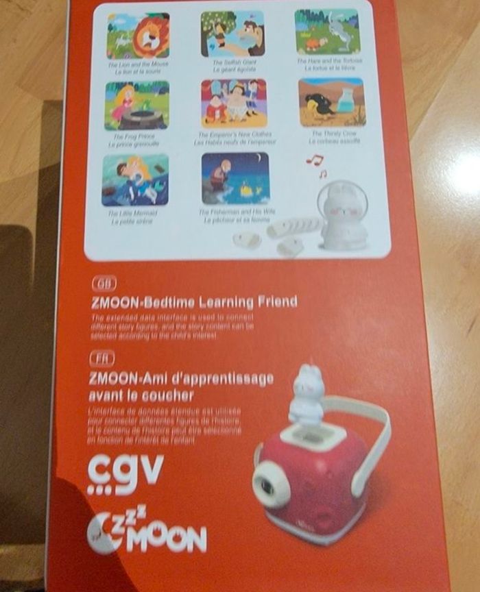 ZzzMoon projecteur d'histoires  comme neuf - photo numéro 4