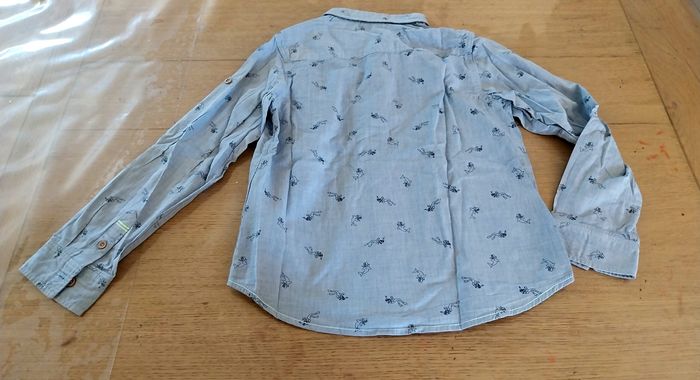 Chemise ml garçon 8ans en très bon état - photo numéro 2