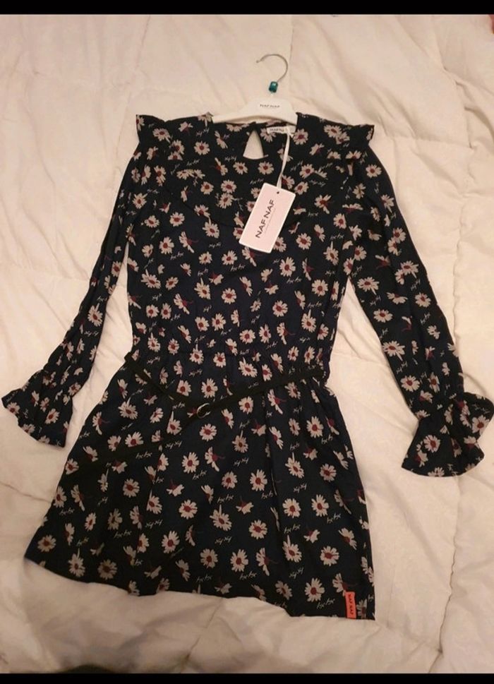 Robe Naf-Naf 8 ans neuve avec étiquette - photo numéro 3