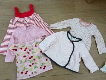 Lot bébé fille - 12 mois