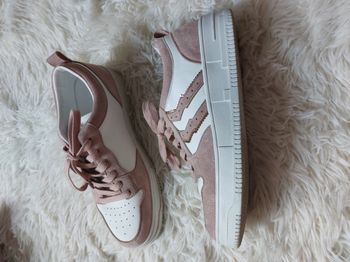 Basket CL11 rose - Taille 40 - très bon état