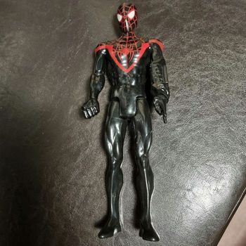 figurine SPIDERMAN
