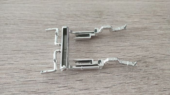 Ligne échappement pièce détachée miniature Porsche 356 B 1961 Burago BBurago 1/18 1/18e 1/18ème #B68 - photo numéro 2