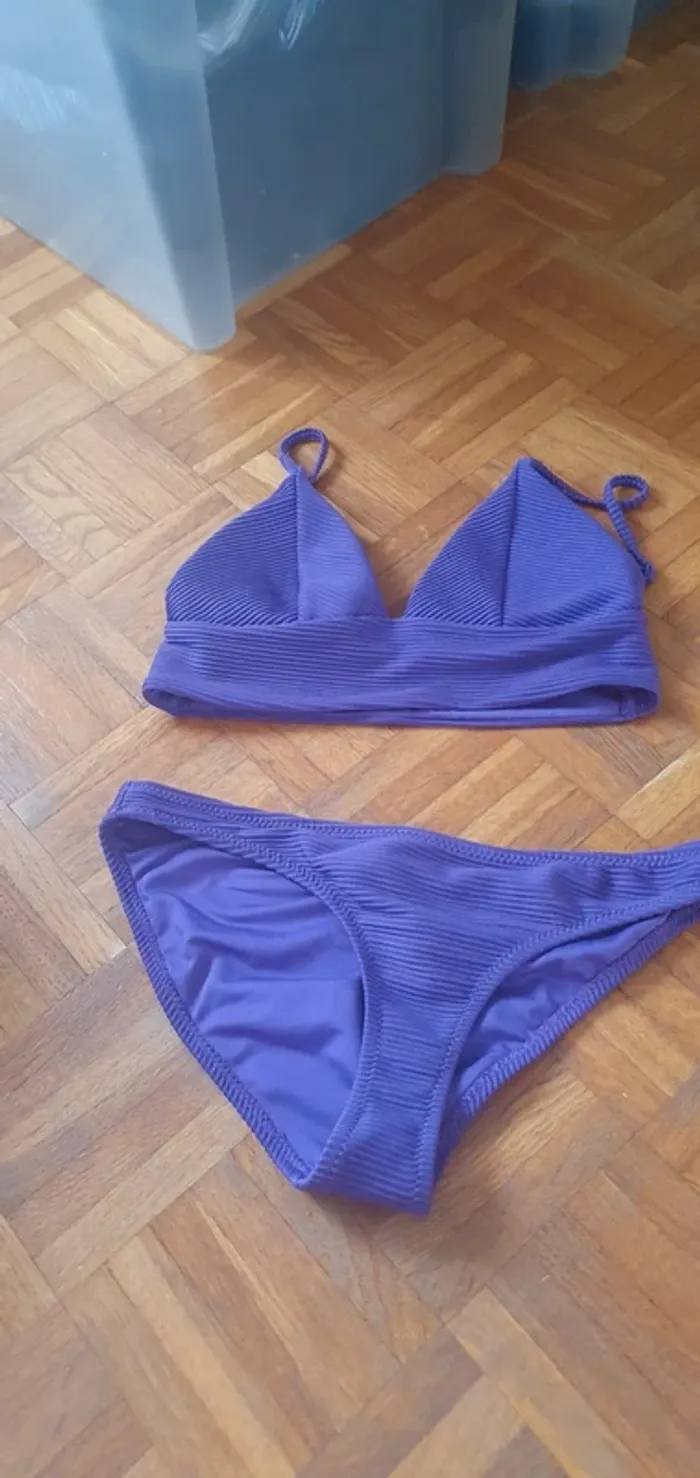 Maillot de bain 2 pièces rembourré - photo numéro 3