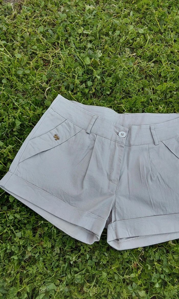 Short beige T 40 - photo numéro 3