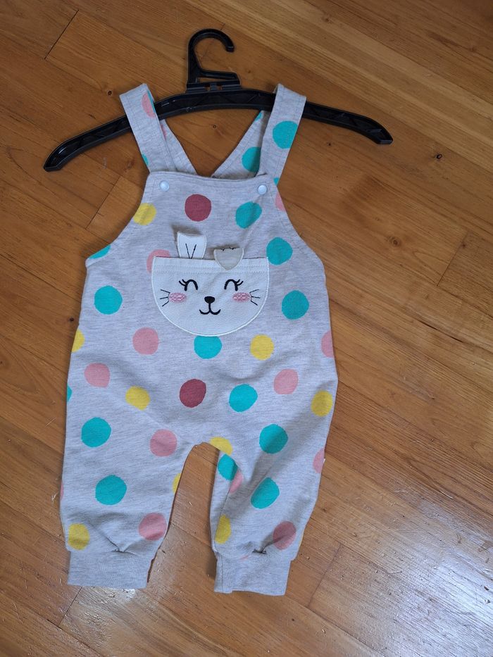 Lot 1 vêtements hiver bébé fille 6 mois - photo numéro 2