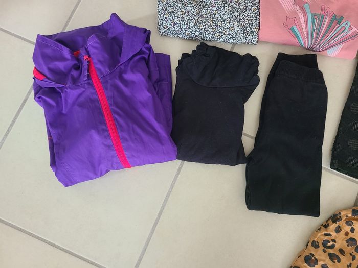 Lot vêtements fille 6 ans - photo numéro 3