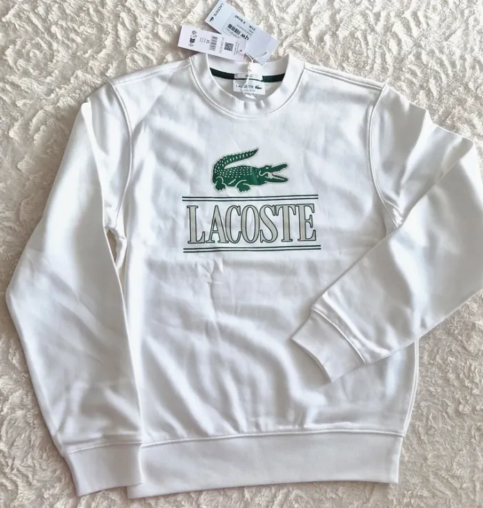 Lacoste - photo numéro 2