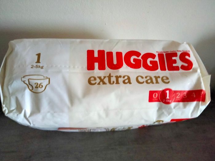 26 couches Huggies taille 1 - photo numéro 6