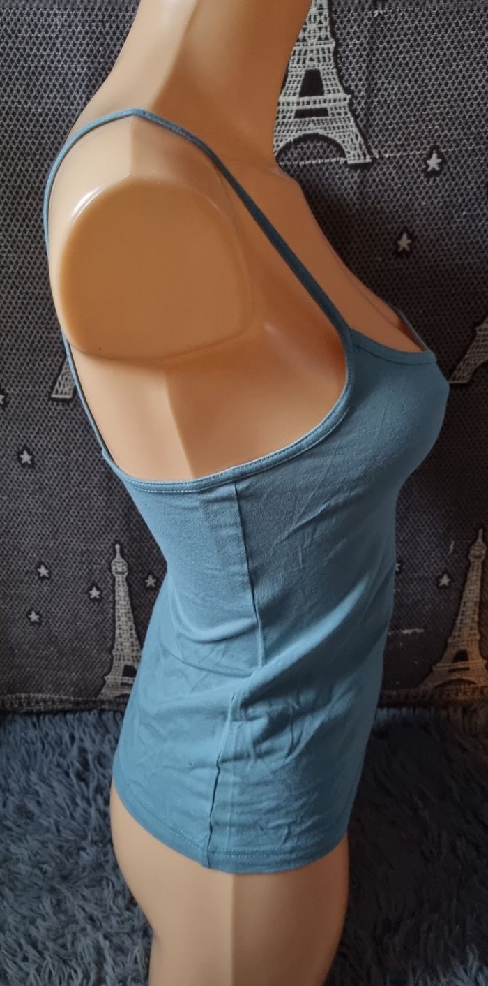 Débardeur à bretelles taille S - photo numéro 2