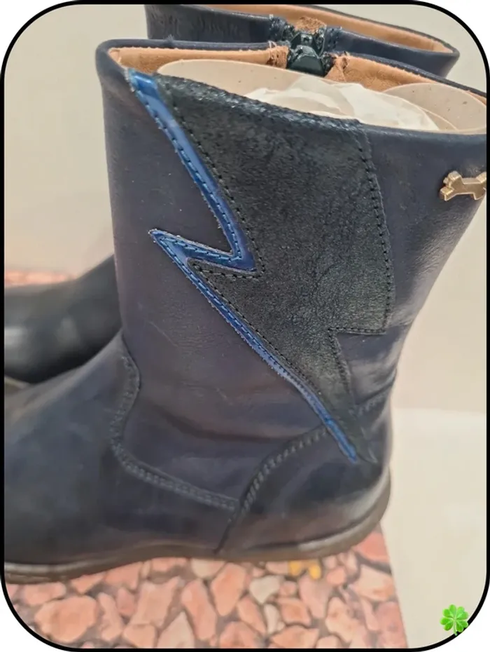 Chaussures Stones and Bones taille 29 - photo numéro 4