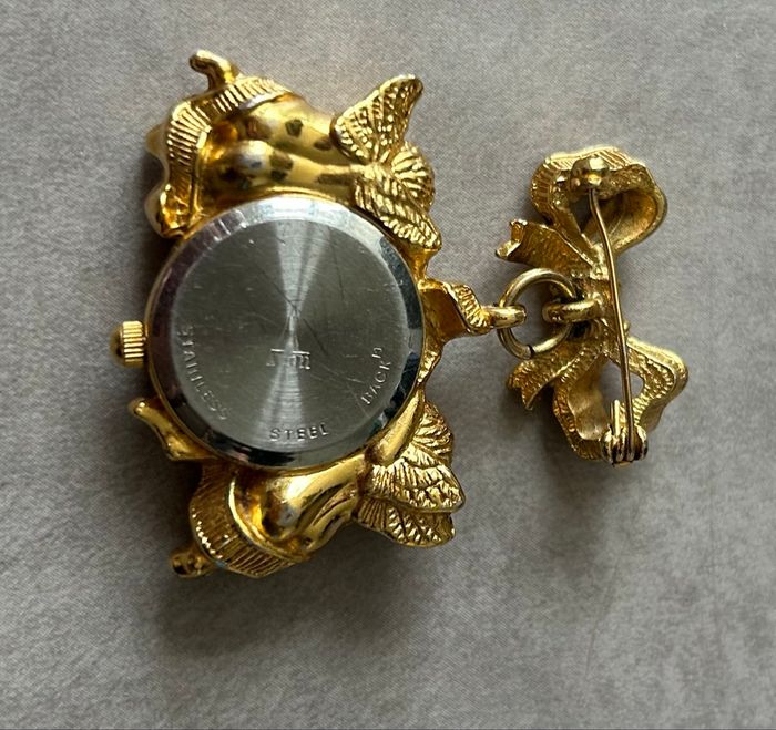 Broche montre angelots/anges savon vintage montre à quartz Japan movt - photo numéro 6