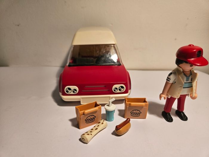 Playmobil 9860 Livreur avec voiture - photo numéro 3