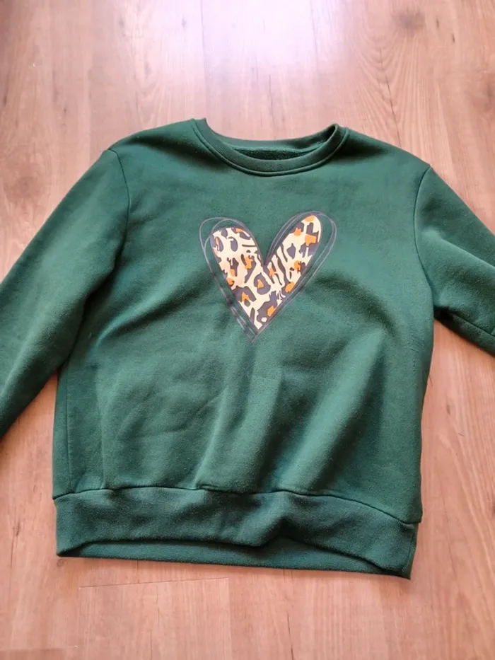 Sweat cœur léopard