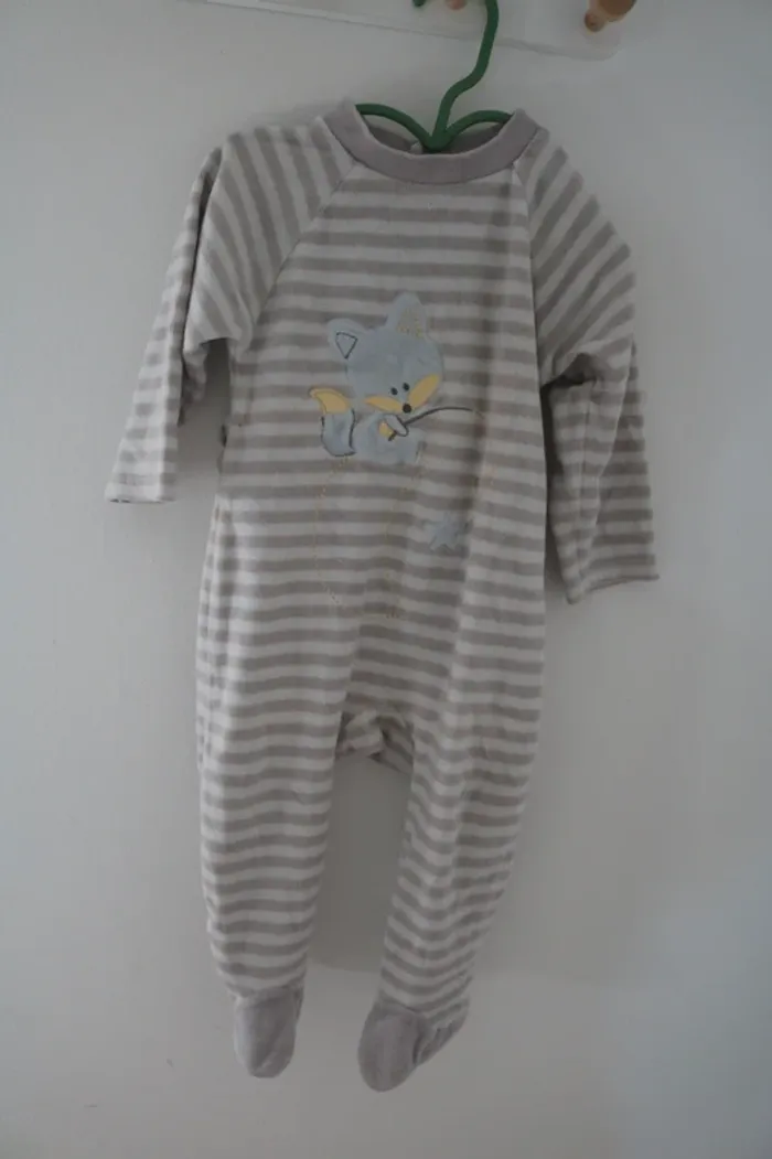 Lot pyjamas hiver garçon 12 mois - photo numéro 5