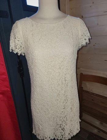 Robe dentelle blanche S