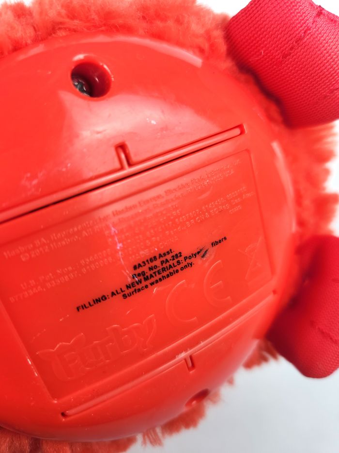 Furby Interactif Édition Rouge Fluo Modèle 2012 Yeux LCD - photo numéro 8