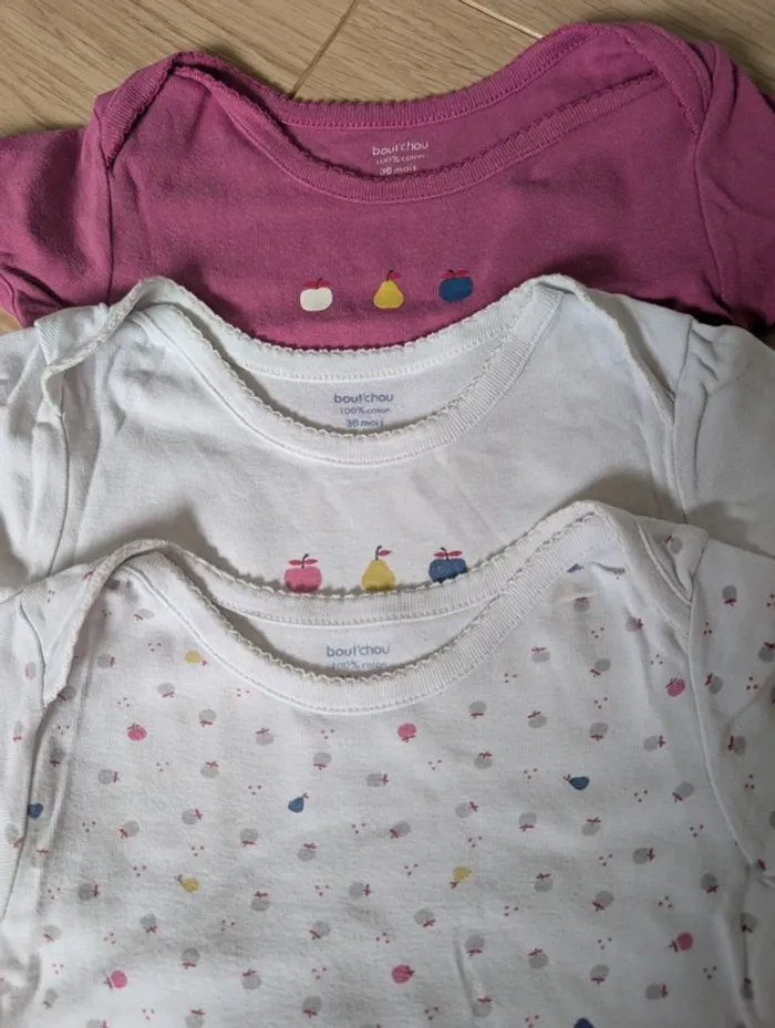 Lot de 3 bodies manches courtes 3 ans - photo numéro 3