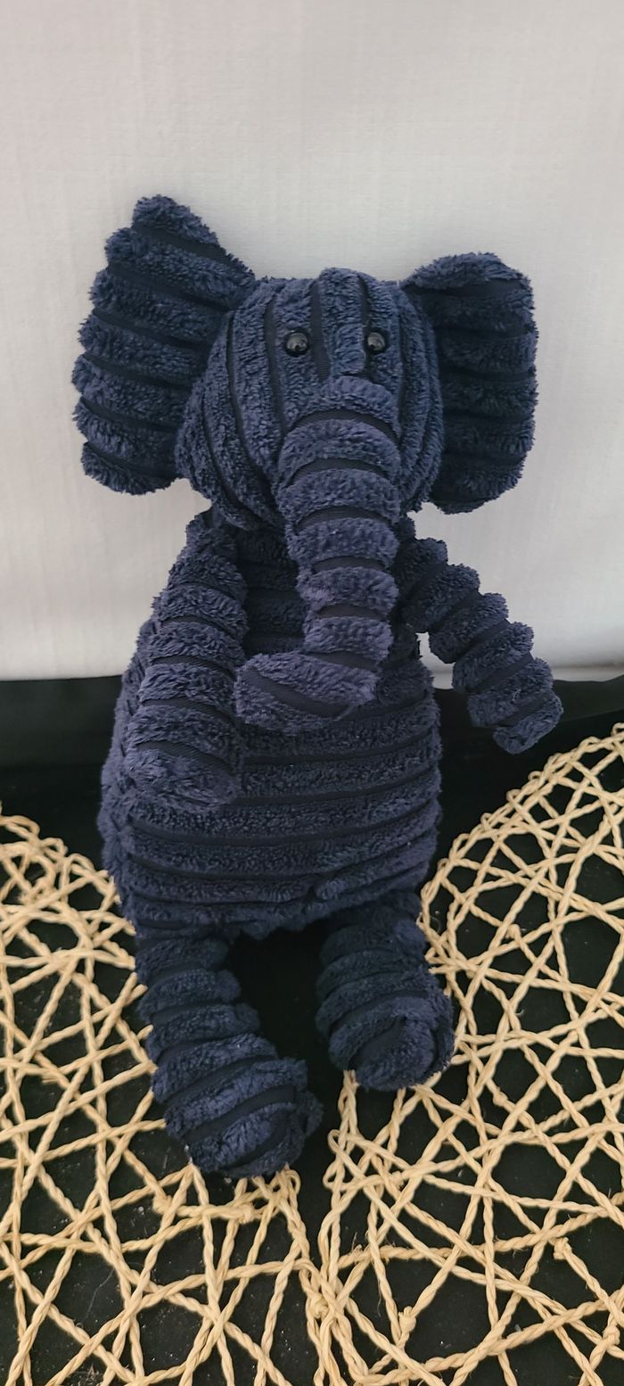 Doudou peluche éléphant bleu Jellycat Cordy Roy plus d'étiquette