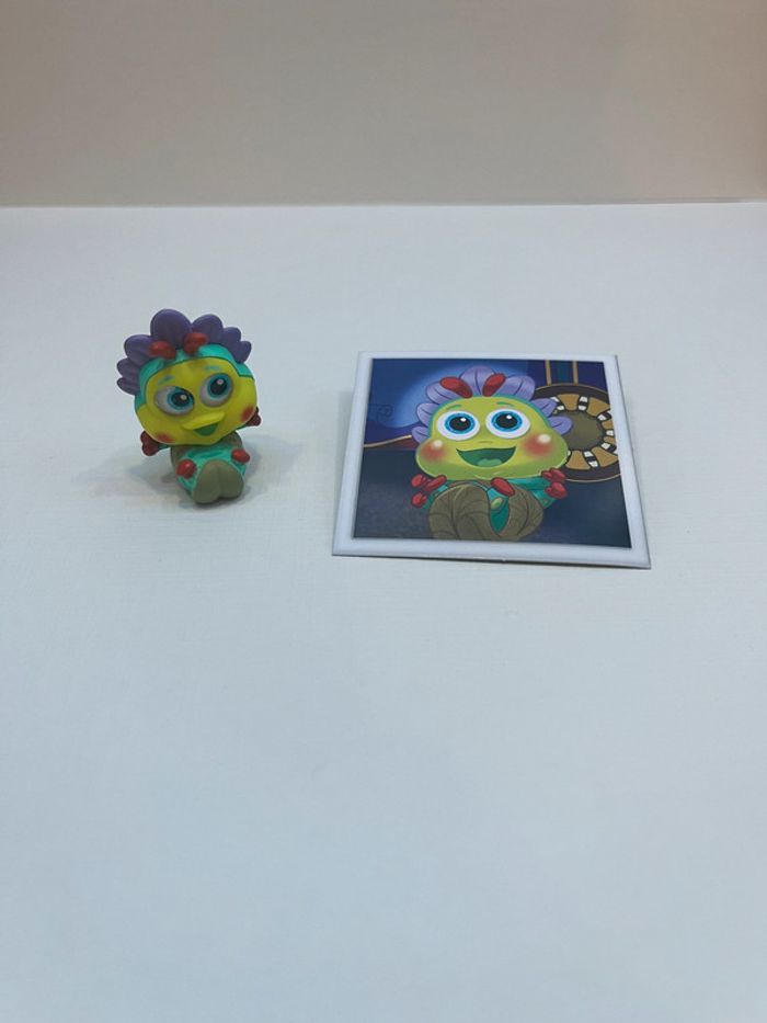 Disney Doorables Remember When - Bébé Heimlich et sa carte
