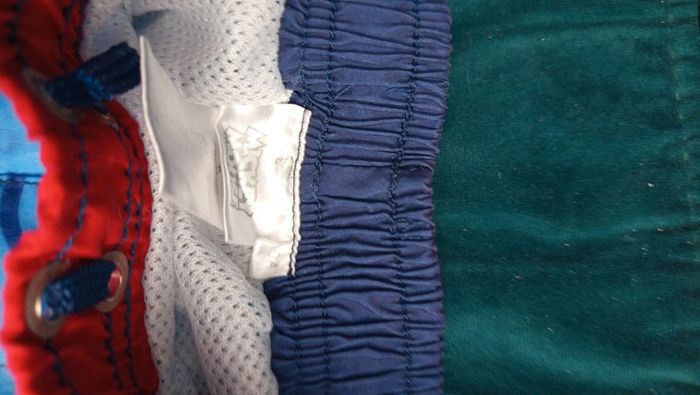 Short de bain Disney 6 ans - photo numéro 5