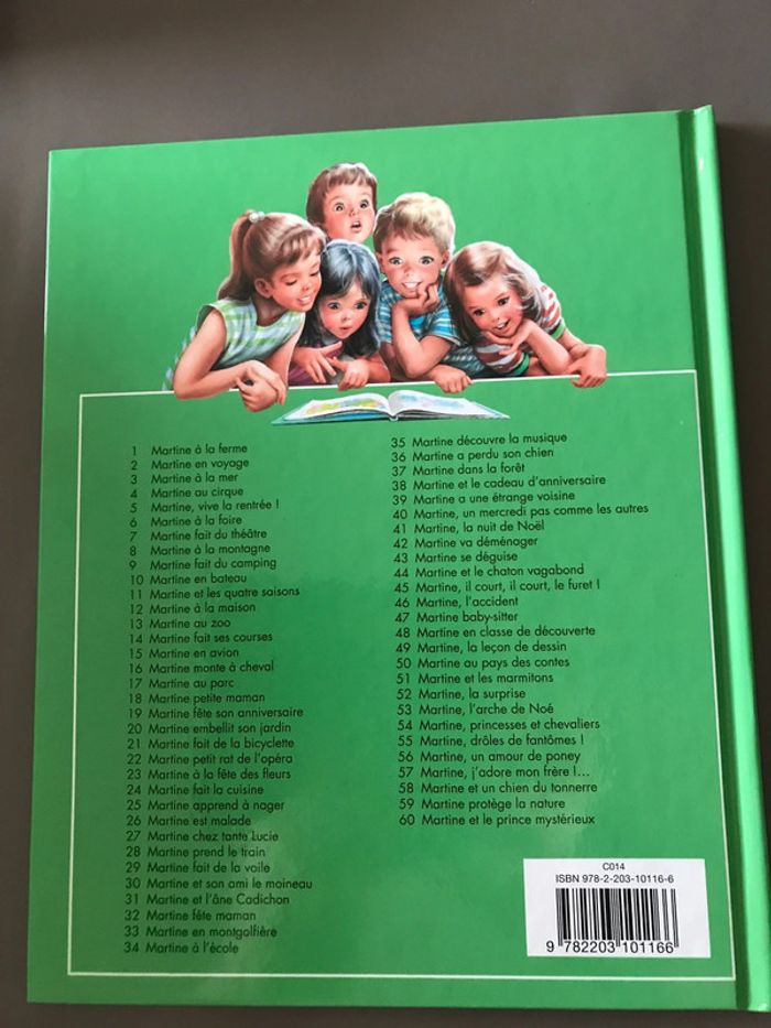 Livre Martine monte à cheval - photo numéro 2