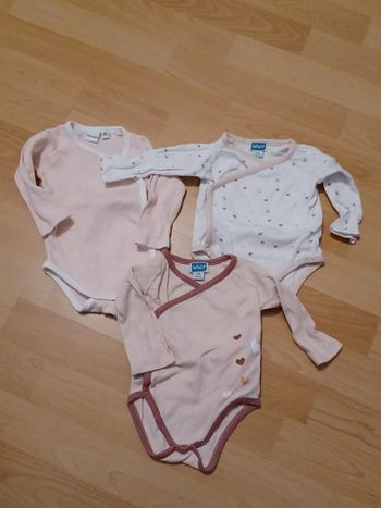 Lot de 3 bodies manches longues 6 mois