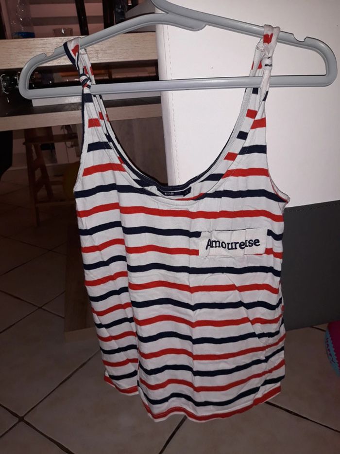 Debardeur kiabi taille xs