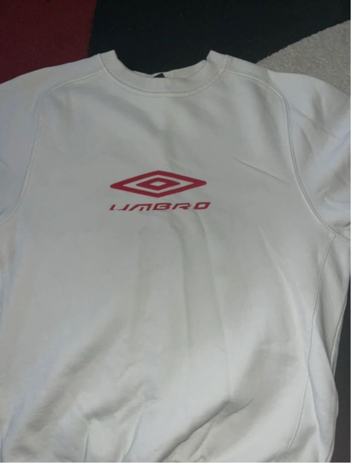 Pull Umbro Taille M - photo numéro 4