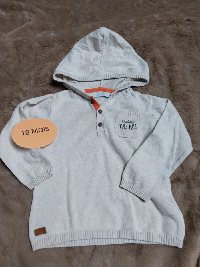 Pull leger 18 mois