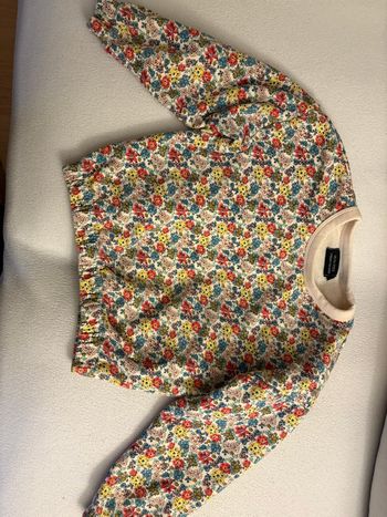 Sweat fleuri