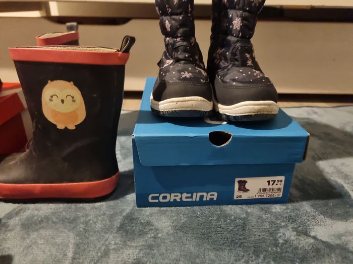 Lot chaussures fille taille 25 - photo numéro 3