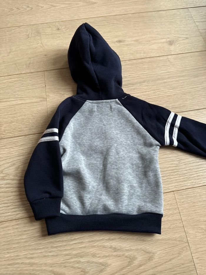 Sweat-shirt - photo numéro 2