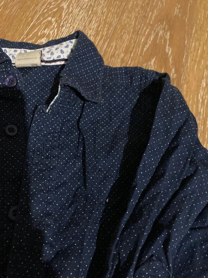 Chemise bleu marine à pois blanc - photo numéro 2