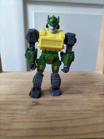 Figurine transformers