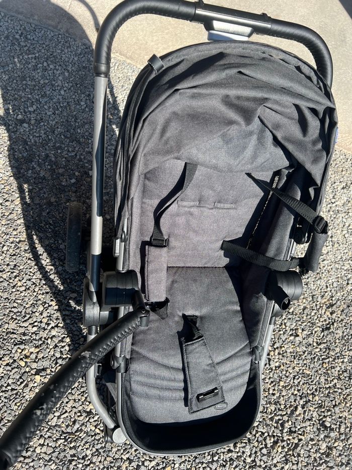 Poussette Chicco Tri Best Friend Pro Comfort I-Size + base isofix - photo numéro 8