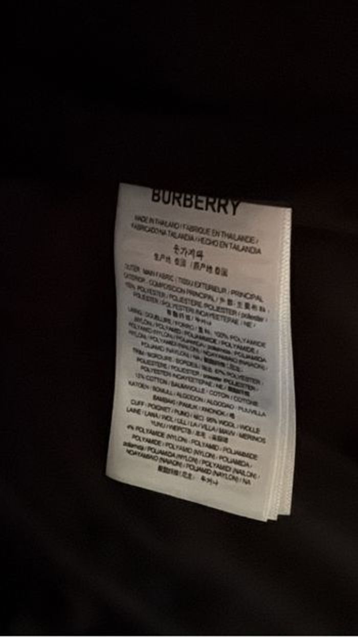 Doudoune Burberry noire M 🧥 jamais portée, envoi rapide 🚀 - photo numéro 4
