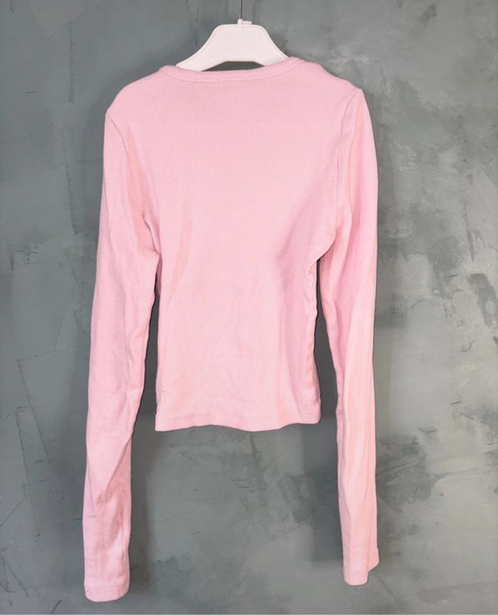 T shirt manches longues rose Jennyfer taille Xs - photo numéro 2