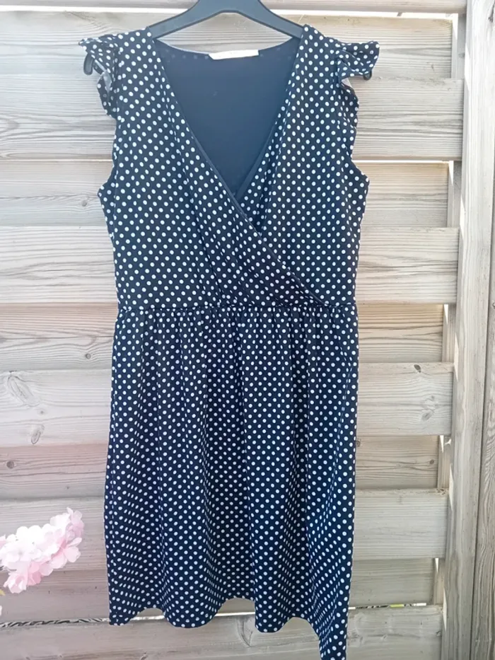 Lot de 8 robes femme Taille M ( 38 ) tbe - photo numéro 2