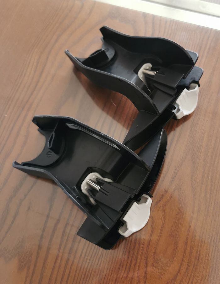 Adaptateurs Bee Bugaboo pour sieges auto