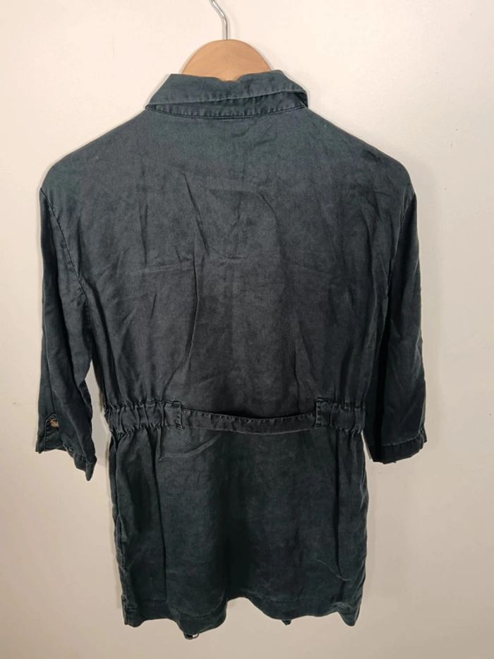 C3 robe marine Zara M - photo numéro 2