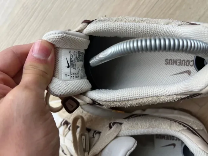 Nike Air Humara X Jacquemus Beige Taille 38 - photo numéro 5