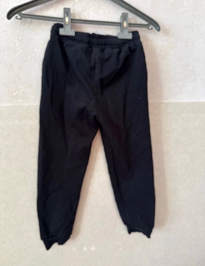 Jogging taille 8 ans - photo numéro 2