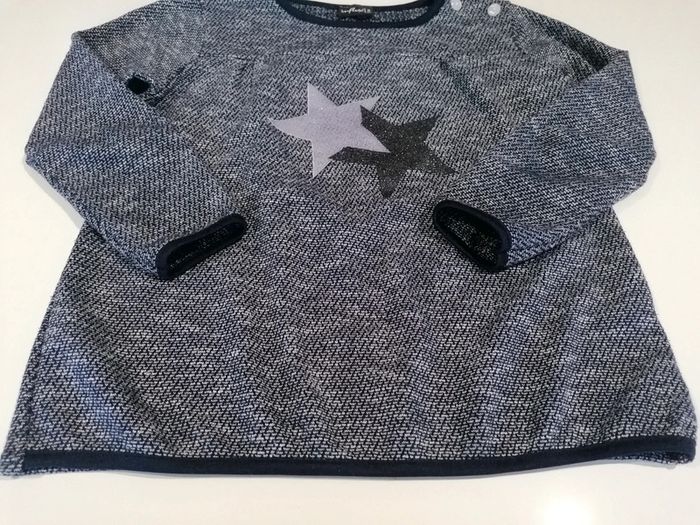 Pull T 8 ans 👧🏻 - photo numéro 2