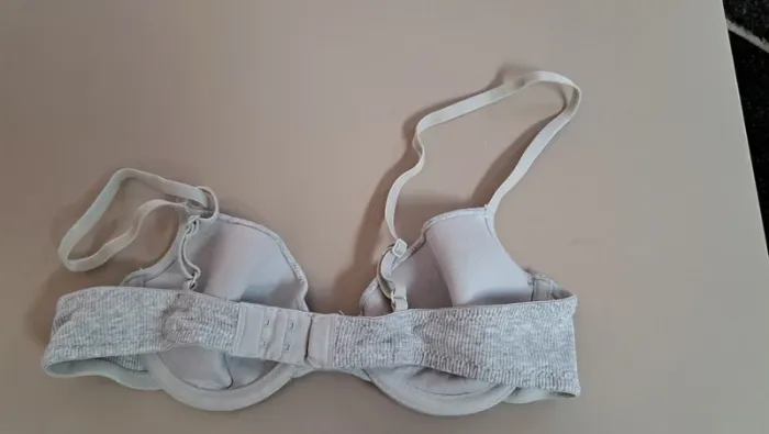 Soutien gorge Kiabi, 16 ans - photo numéro 2