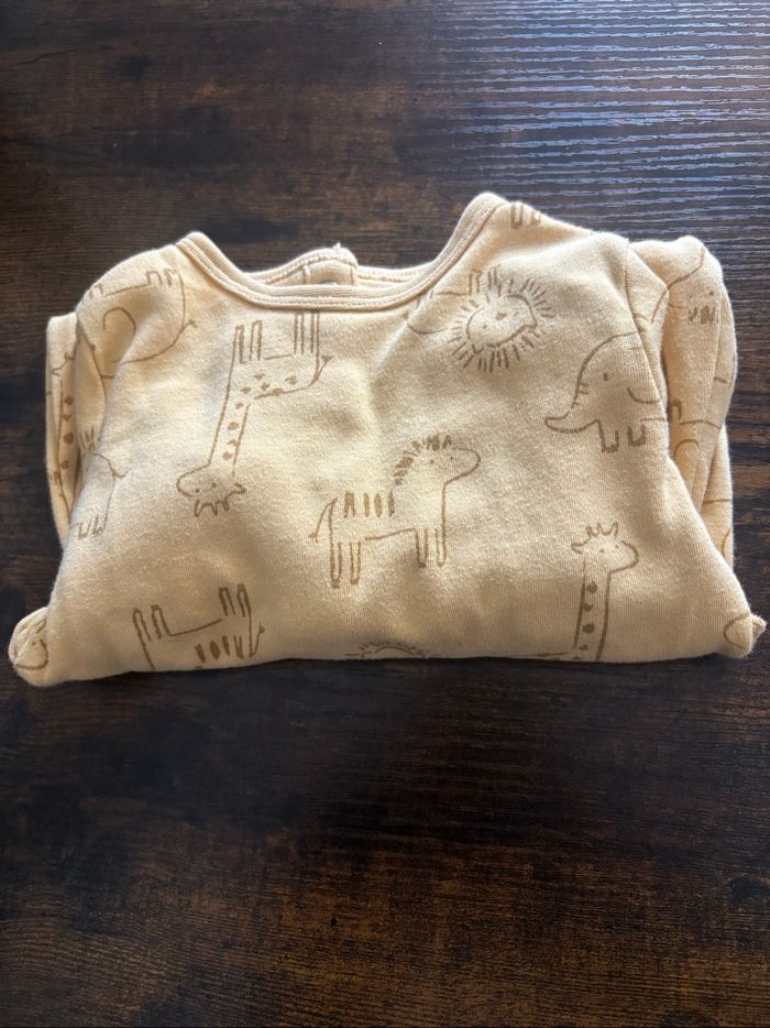 👶 Lot de 6.pyjamas bébé – Très bon état - photo numéro 3